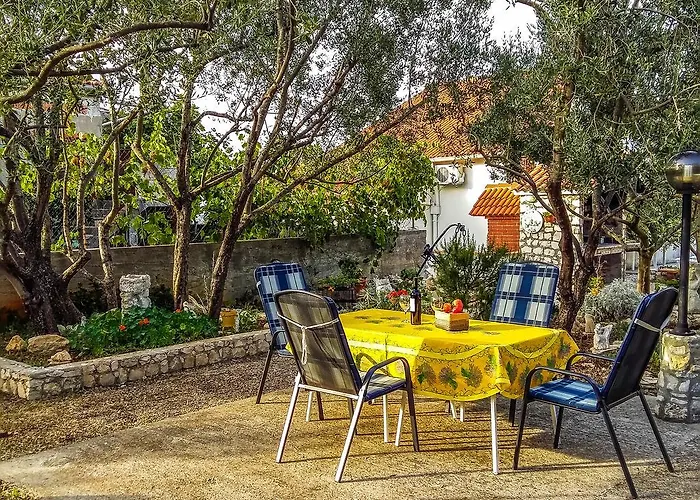 Bella Poljana Lägenhet