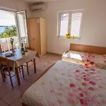 Bella Poljana Apartment